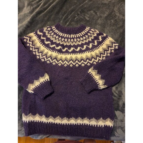 VTG Unisex Hand knit Wool Sweater Fair Isle purple Artisan Equador Chunky - Picture 8 of 8